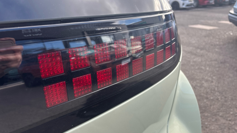 Hyundai INSTER 71kW 01 42kWh 5dr Auto Electric Hatchback